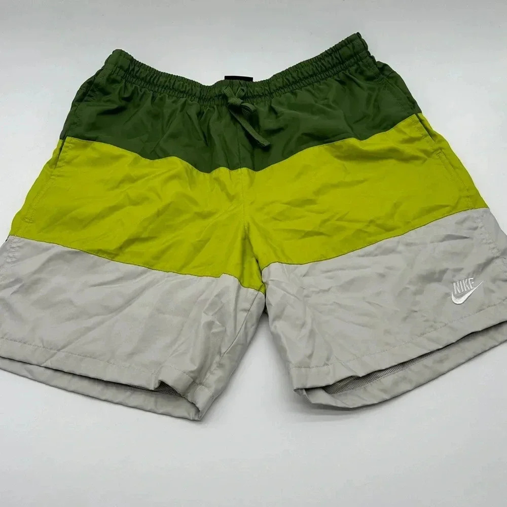 Nike CJ4486-326 Men's Sportswear City Edition Shorts Loose Fit‎ Green Size L